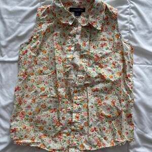 Lands' End Girls Size 6x Floral Print Sleeveless Cotton Button Up Shirt